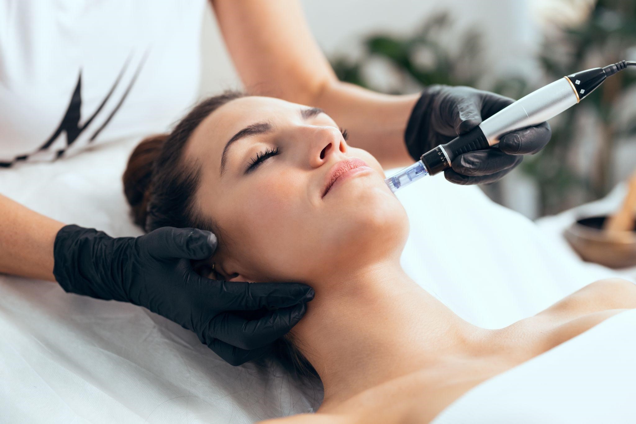 Benefits of Microneedling: Transforming Skin Health